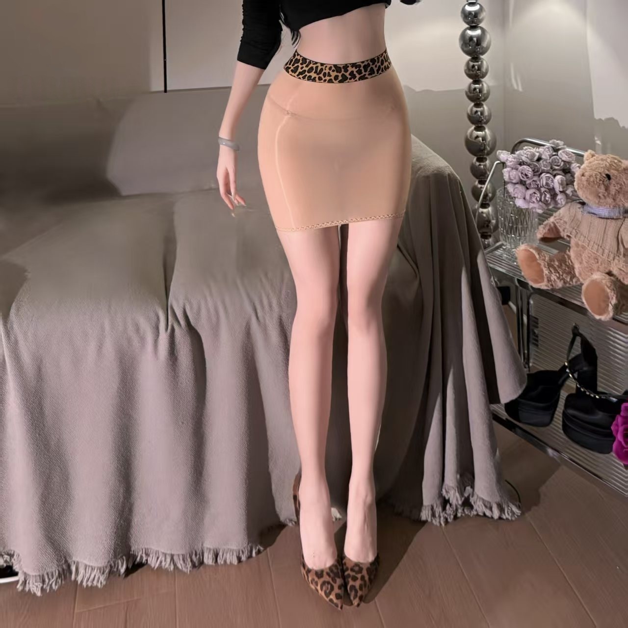 Perspective Silky Smooth Shiny - огляд і ціна Printed Wrap Skirt