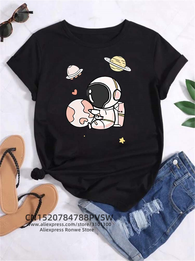 Moon Space Planet Print Tee Sh - огляд і ціна Women'S Fashion In The 90S